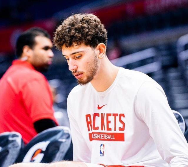 bt, 小史密斯以, 能力和表现