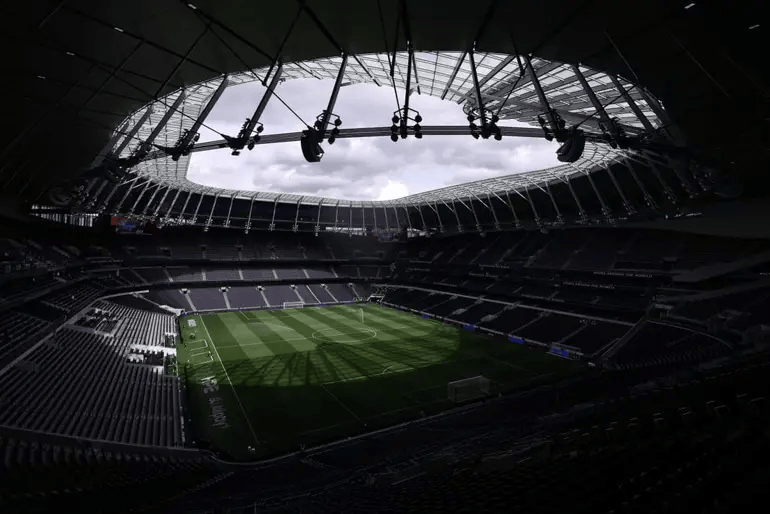 在他的股份 在他的股份