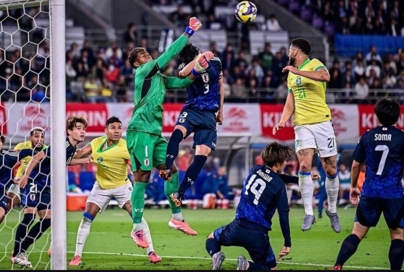 些盲目吹捧, 异常