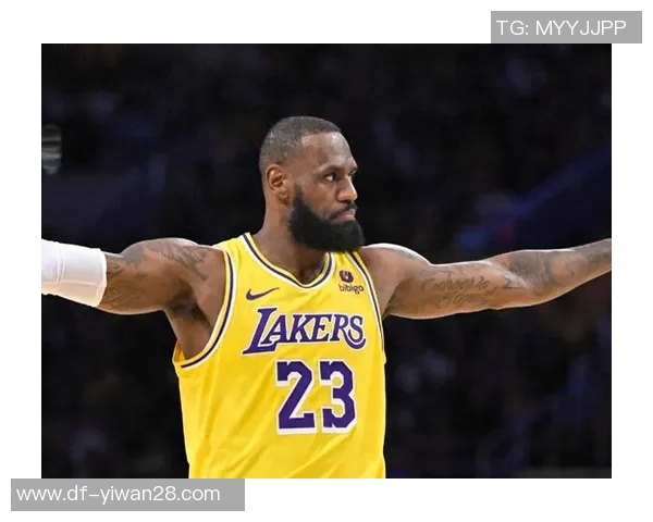 戏剧性一战！詹姆斯26分+要害罚球，湖人116-114险胜太阳